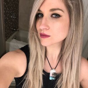 Meet your Posher, Jessica